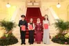 President Halimah Yacob (2nd from right) awarded the Presidential Scholarship to three recipients for the last time in her capacity as President. They are (from left) Inspector Chua Jia Zhi, Edison, Miss Foo Yong Yee Renee and Miss Mei Feifei. (Zaobao: 李冠卫)